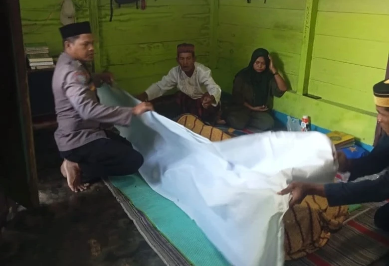 Di Ujung Timur Banggai Laut, Bripka Hamza Jadi Andalan Warga Sonit