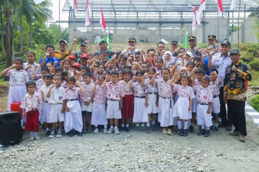 Jembatan Armco Garuda Merah Putih Diresmikan