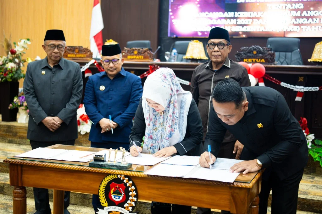 DPRD dan Pemda Banggai Sepakati KUA-PPAS 2027