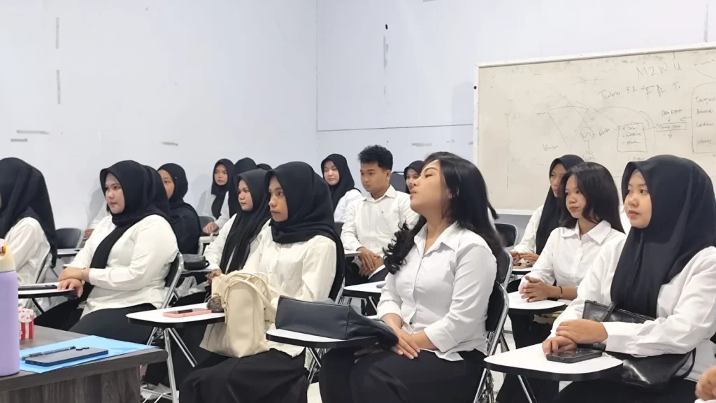64 Calon Mahasiswa Berebut Masuk Prodi Gizi Unismuh Luwuk