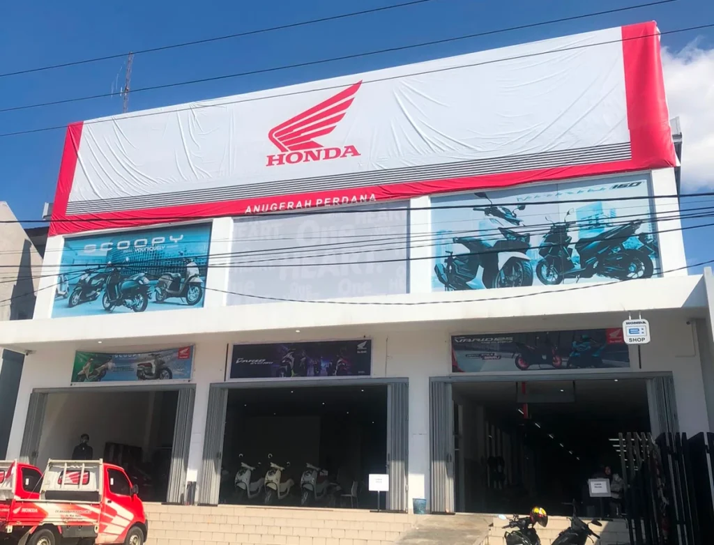 Merdeka Punya Motor Baru! Honda Luwuk Hadirkan Promo DP Rp0