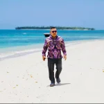 Tiga Pulau di Pantai Taima